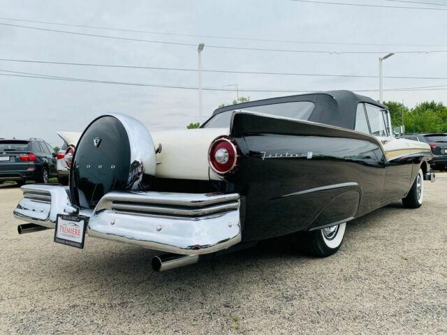 Ford Fairlane 1957 image number 22
