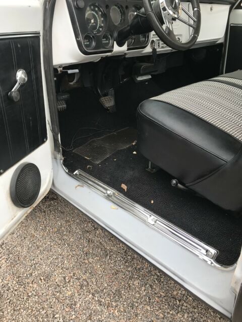 Chevrolet C10/K10 1971 image number 32