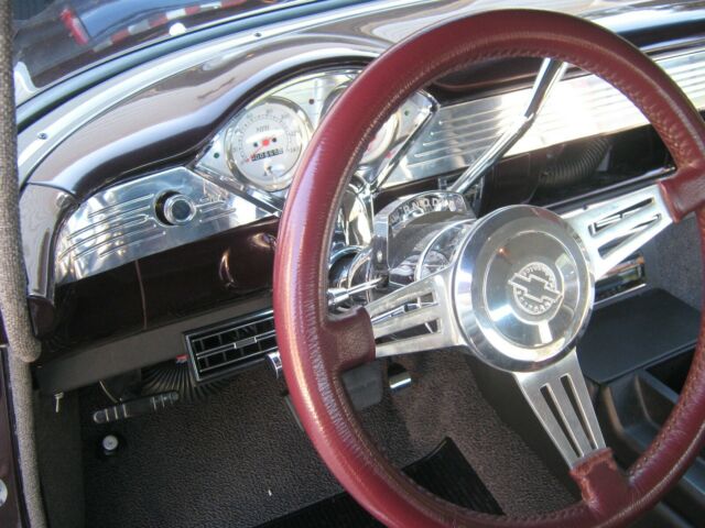 Chevrolet Bel Air/150/210 1955 image number 11