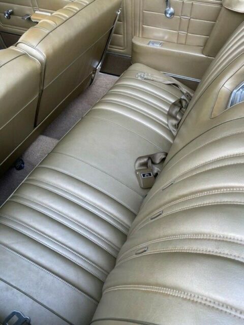 Chevrolet Impala 1966 image number 4