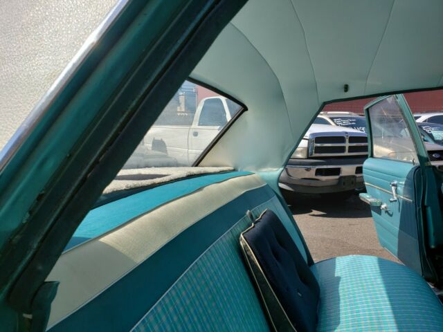 Ford Galaxie 1966 image number 42
