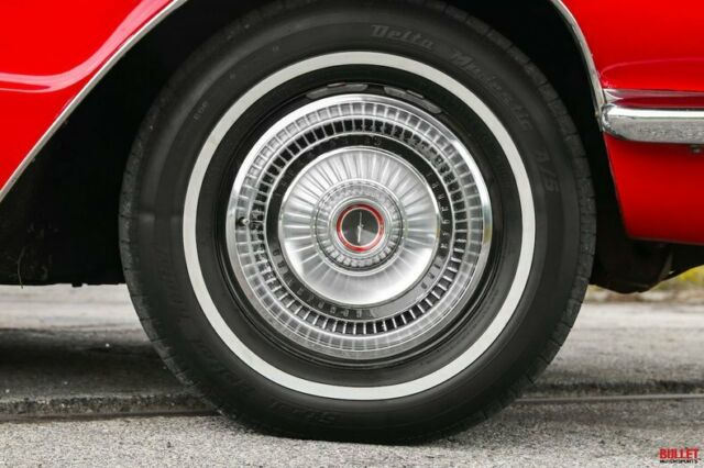 Ford Thunderbird 1966 image number 40