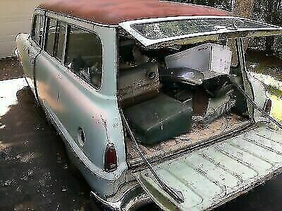 Plymouth Suburban 1953 image number 7