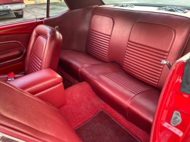 Ford Mustang 1967 image number 30
