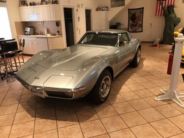 Chevrolet Corvette 1970 image number 2