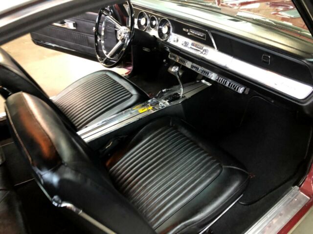 Plymouth Barracuda 1967 image number 31