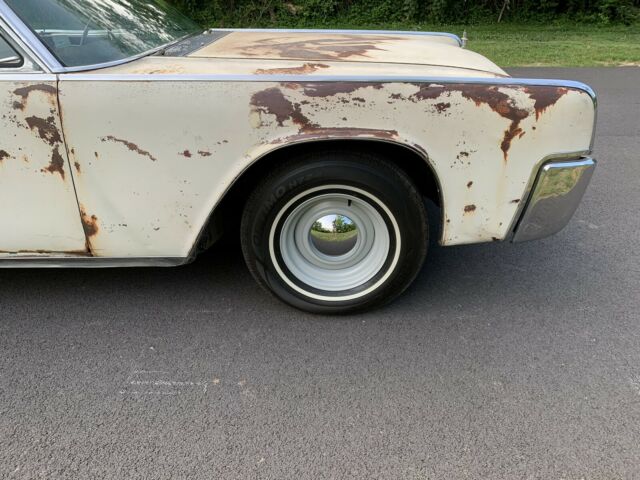 Lincoln Continental 1962 image number 15