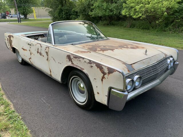 Lincoln Continental 1962 image number 19