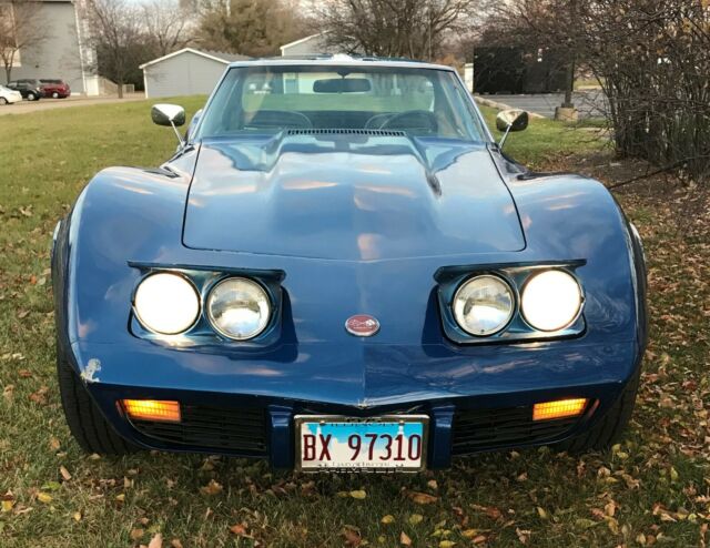 Chevrolet Corvette 1975 image number 30