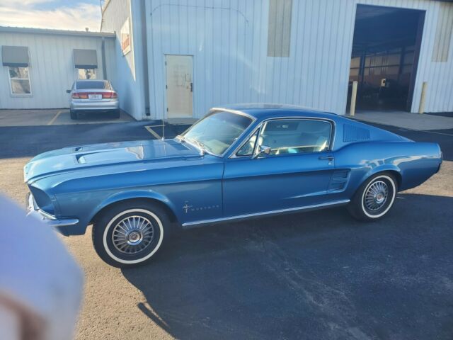 Ford Mustang 1967 image number 27
