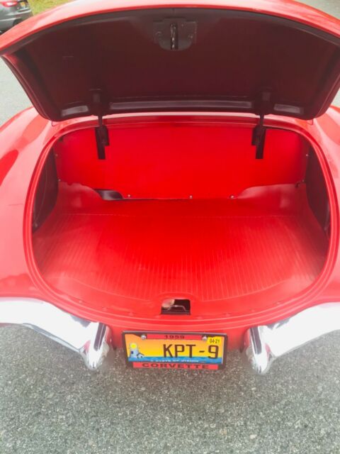 Chevrolet Corvette 1959 image number 27