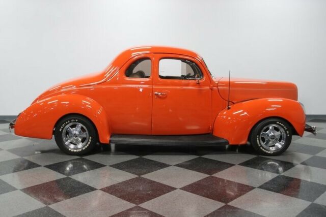 Ford Business Coupe 1940 image number 15