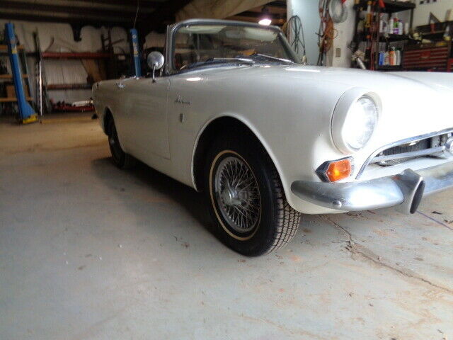 Sunbeam Alpine 1967 image number 25