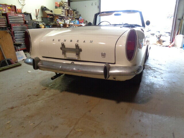 Sunbeam Alpine 1967 image number 28