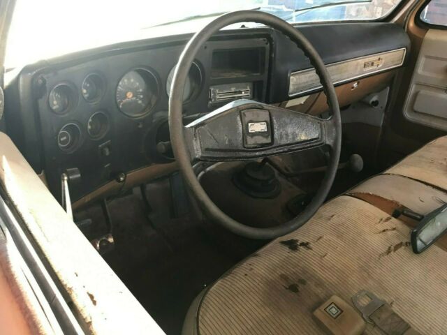 Chevrolet C-10 1974 image number 10