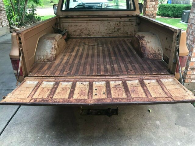 Chevrolet C-10 1974 image number 29