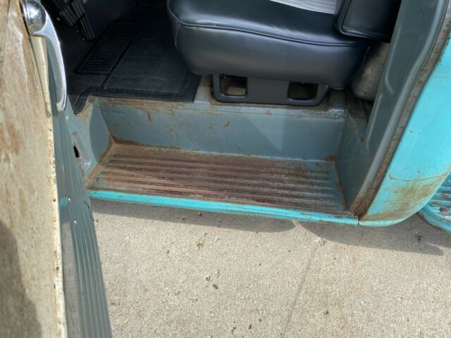 Chevrolet 3100 1959 image number 14