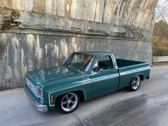 Chevrolet C-10 1977 image number 4