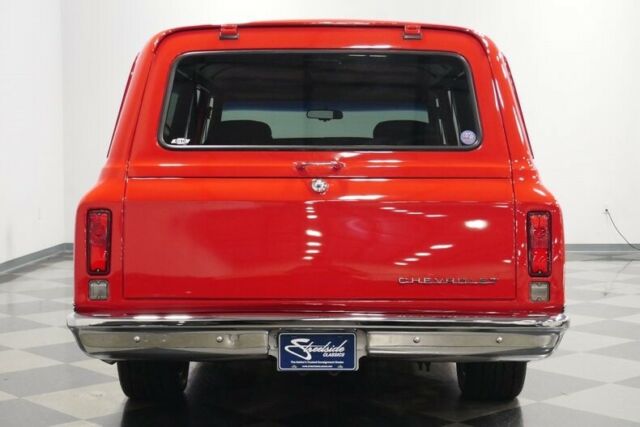 Chevrolet Suburban 1967 image number 11