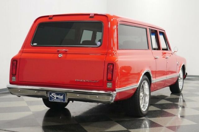 Chevrolet Suburban 1967 image number 12