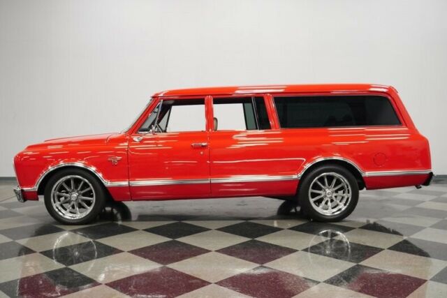 Chevrolet Suburban 1967 image number 31