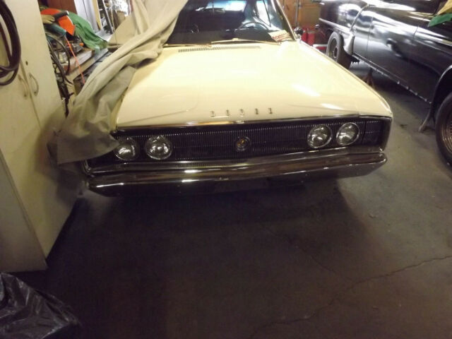 Dodge Charger 1966 image number 13
