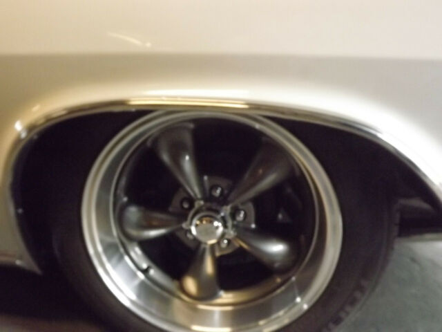 Dodge Charger 1966 image number 6