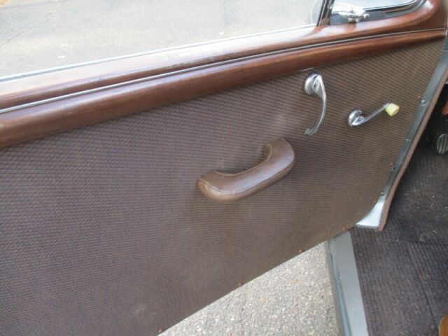 Dodge Business Coupe 1947 image number 33