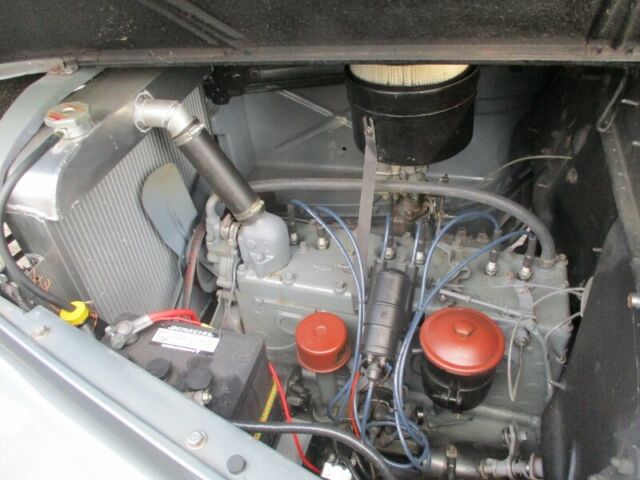 Dodge Business Coupe 1947 image number 39