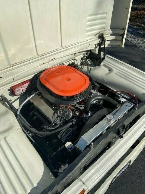 Dodge D100 Pickup 1967 image number 11