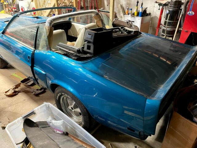 Ford Mustang 1970 image number 2