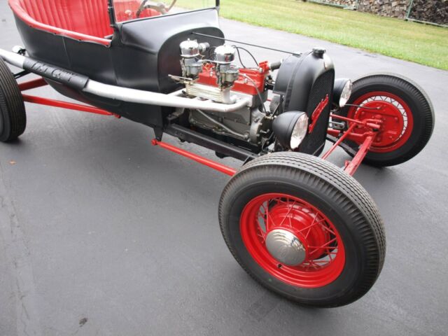 Ford Model A 1930 image number 0
