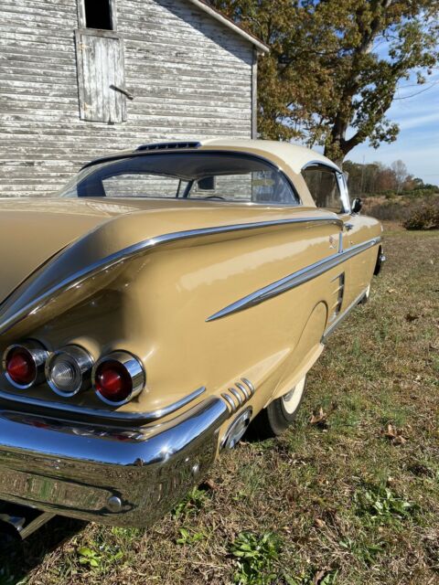 Chevrolet Impala 1958 image number 10