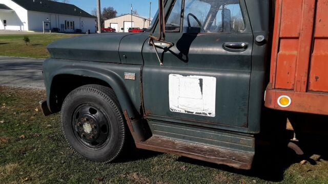 Chevrolet C60 1966 image number 33