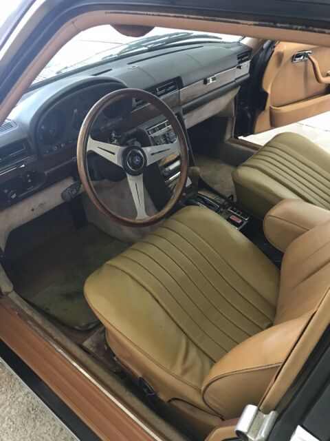 Mercedes-Benz 450SEL 1979 image number 42