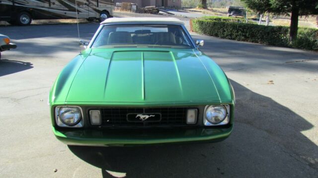 Ford Mustang 1973 image number 21