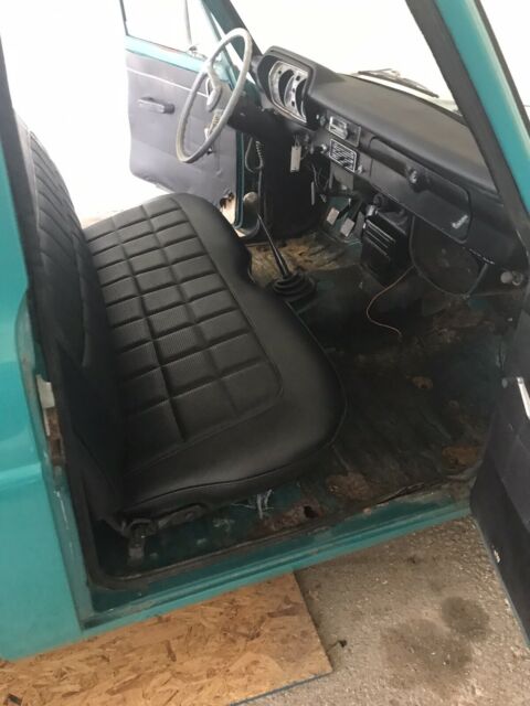 Mazda b1600 1976 image number 11