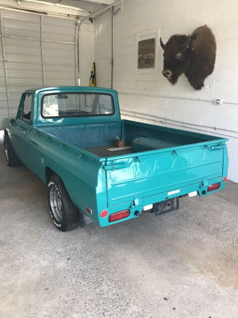 Mazda b1600 1976 image number 22