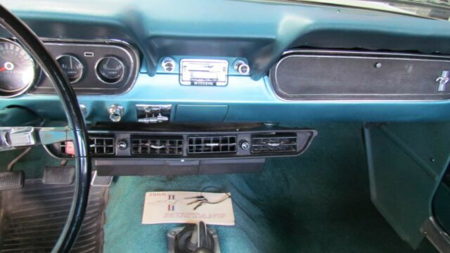Ford Mustang 1966 image number 12