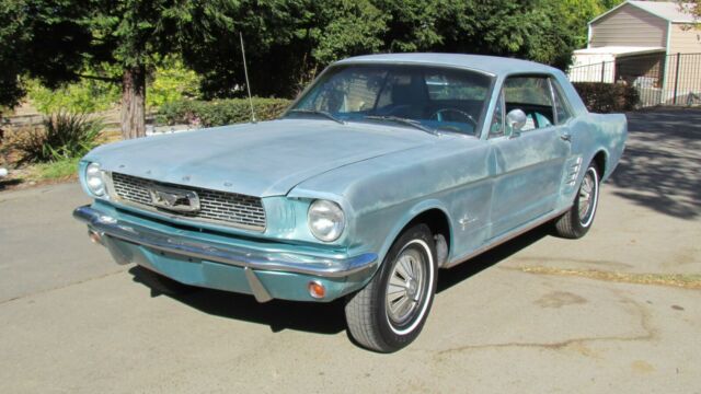 Ford Mustang 1966 image number 23