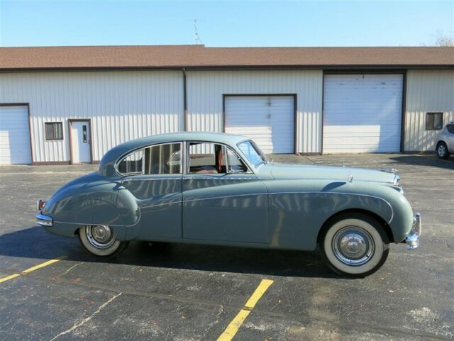 Jaguar Mark IX 1959 image number 13