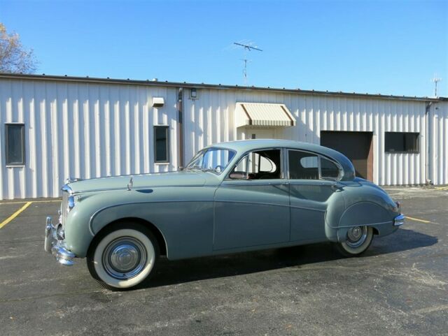 Jaguar Mark IX 1959 image number 2