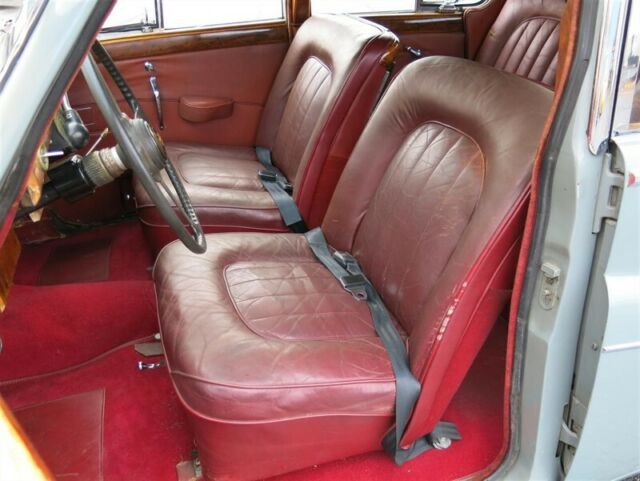 Jaguar Mark IX 1959 image number 22