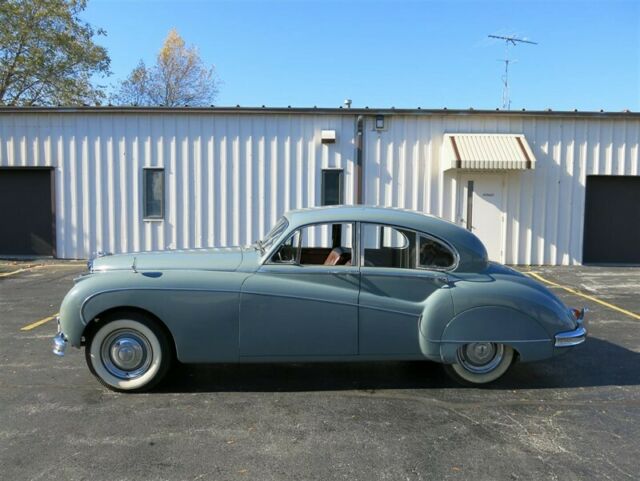 Jaguar Mark IX 1959 image number 27