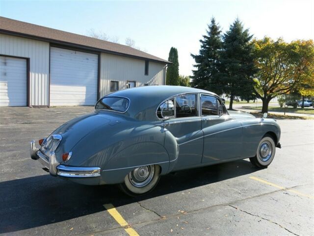 Jaguar Mark IX 1959 image number 34