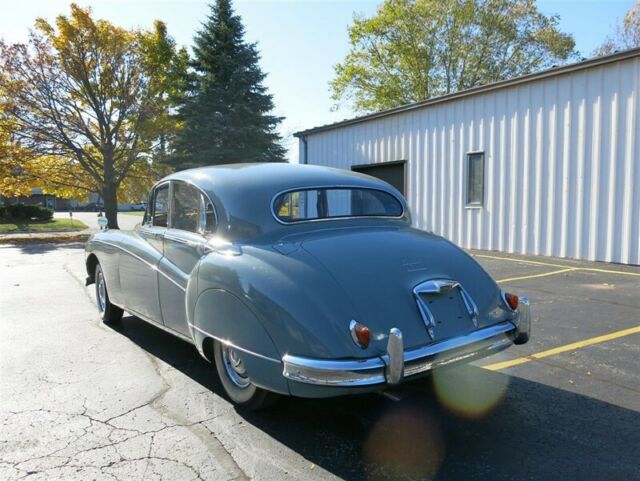 Jaguar Mark IX 1959 image number 6