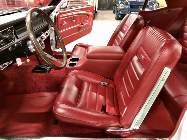 Ford Mustang 1965 image number 12