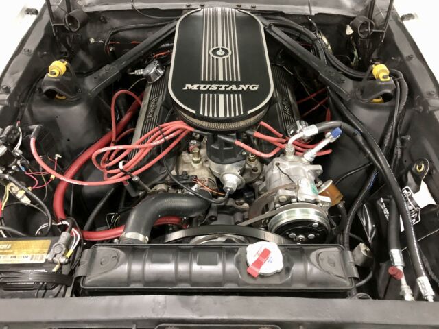 Ford Mustang 1965 image number 33