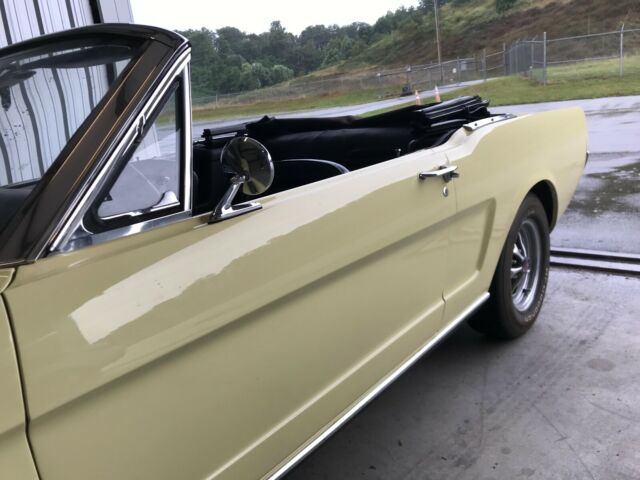 Ford Mustang 1965 image number 2
