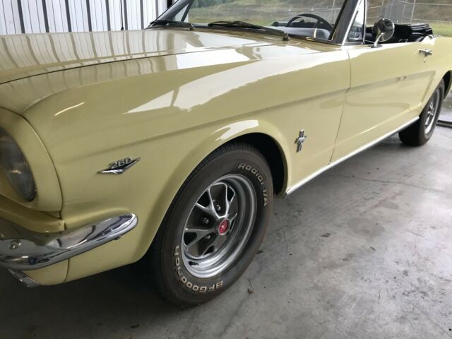Ford Mustang 1965 image number 25